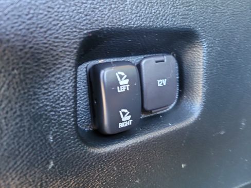 Used 2019 Ford Edge SEL w/ Equipment Group 201A AWD/4WD image 11