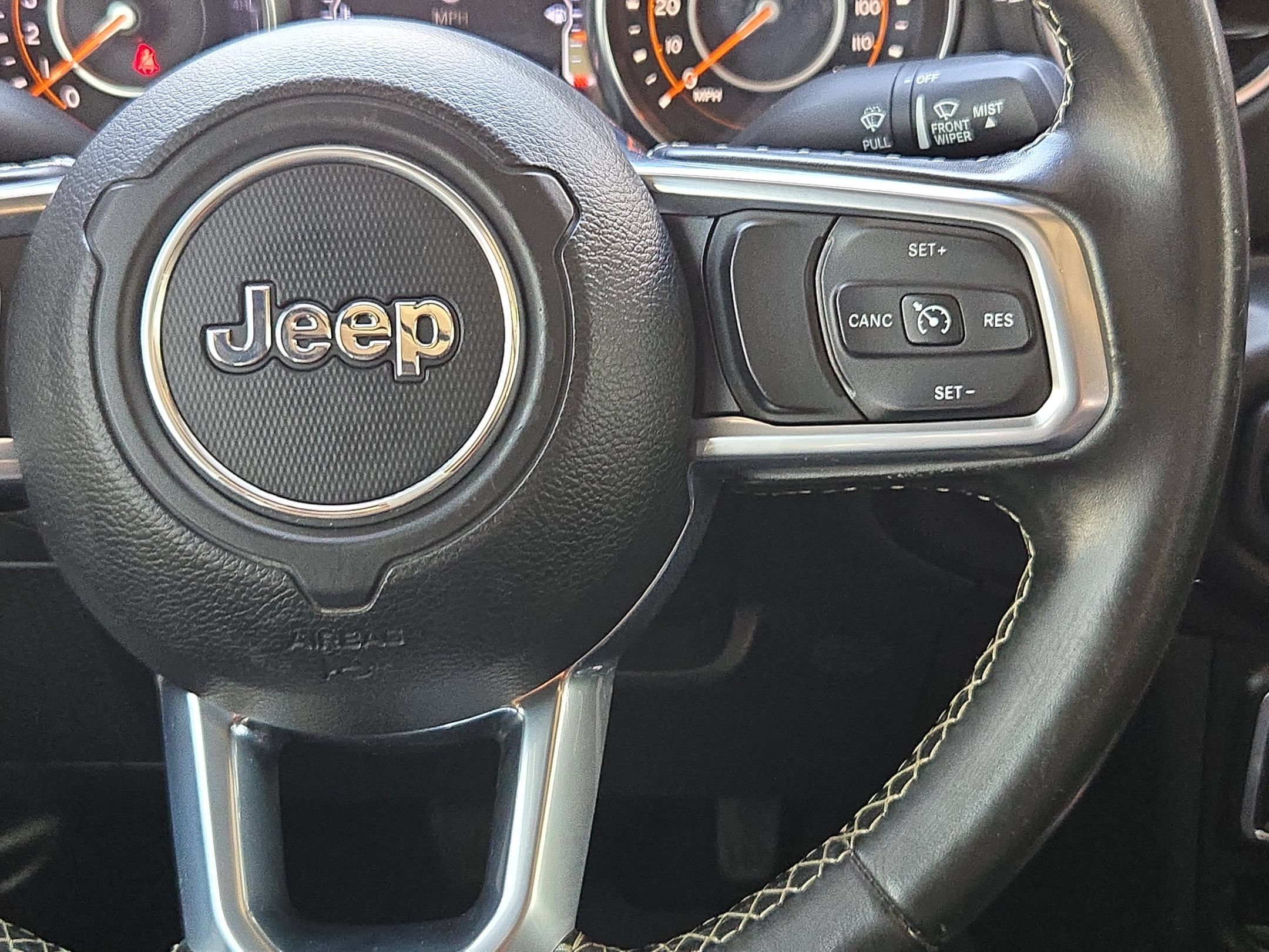 Used 2020 Jeep Gladiator Overland AWD/4WD image 22