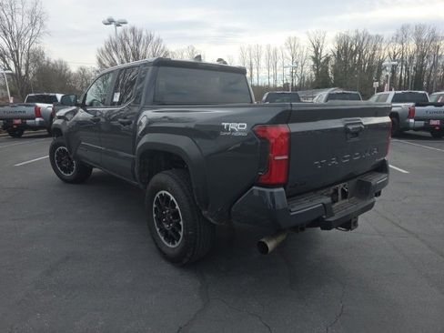 Used 2024 Toyota Tacoma Limited image 6