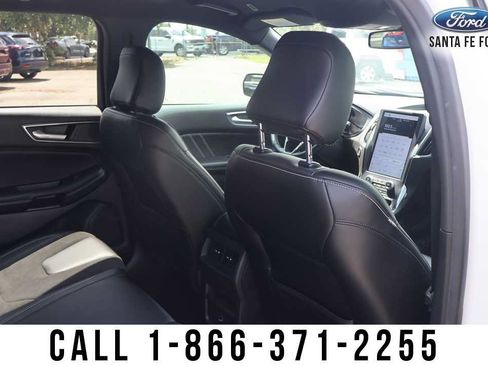 Used 2022 Ford Edge ST AWD/4WD image 27