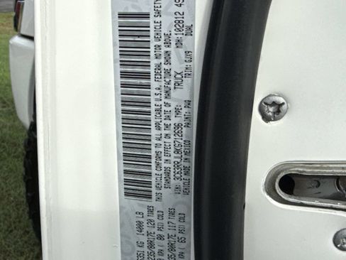 Used 2019 RAM 3500 Laramie AWD/4WD image 43
