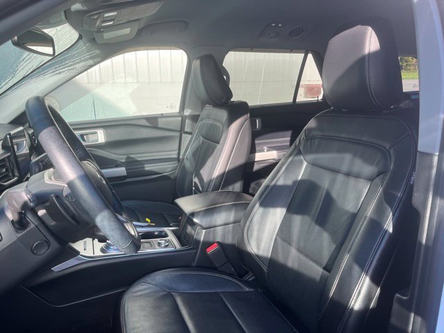 Used 2020 Ford Explorer Limited w/ Class III Trailer Tow Package AWD/4WD image 11