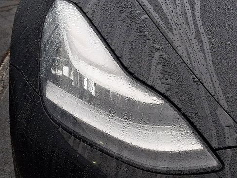 Used 2020 Tesla Model 3 Standard Range Plus image 7