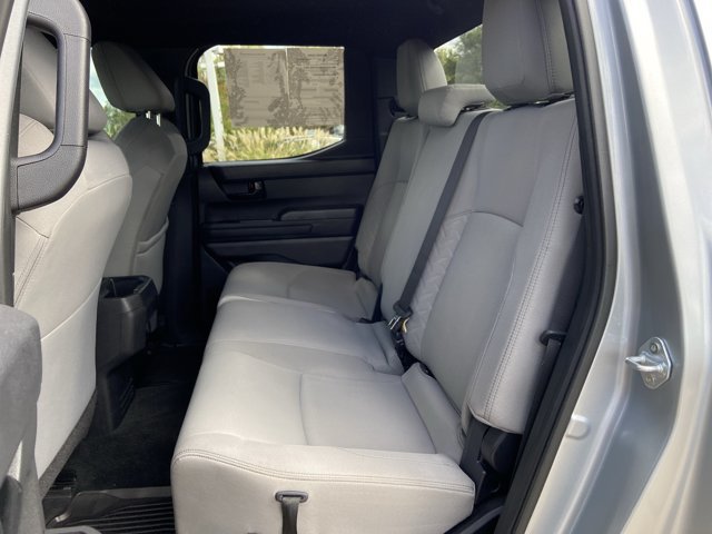 Used 2025 Toyota Tacoma SR5 AWD/4WD image 14