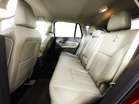Used 2014 Ford Edge SEL w/ Equipment Group 205A AWD/4WD image 14