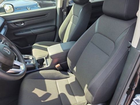 Certified 2025 Honda CR-V LX image 18