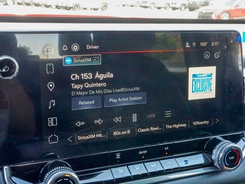 Used 2024 GMC Canyon Elevation w/ Trailering Package image 32