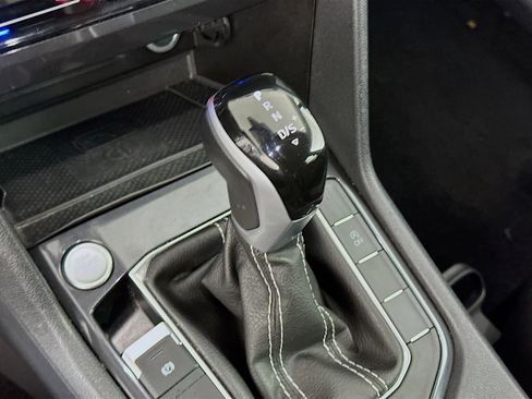 Used 2024 Volkswagen Tiguan Wolfsburg Edition image 23