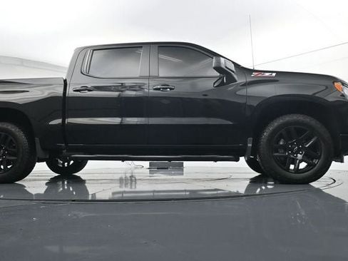 Used 2025 Chevrolet Silverado 1500 RST AWD/4WD image 33