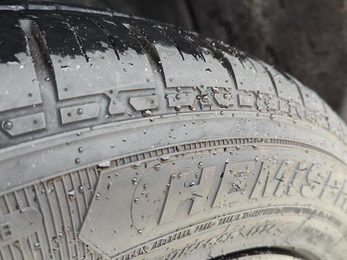 Used 2021 Jeep Grand Cherokee L Laredo image 13