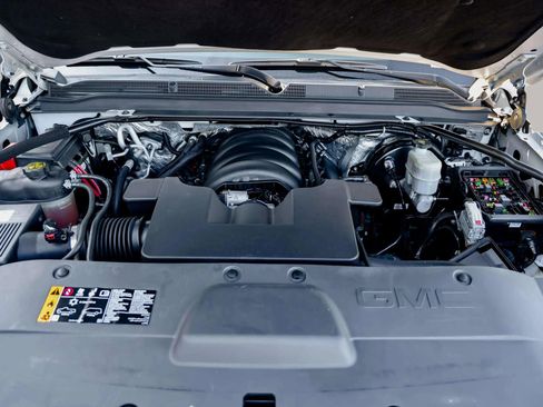 Used 2023 Land Rover Discovery Sport S R-Dynamic image 32