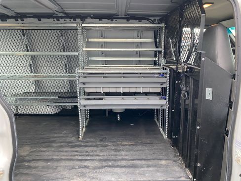 Used 2002 Chevrolet Express 1500 image 16