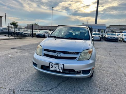 Used 2006 Scion xA image 9
