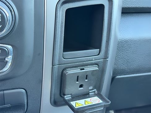 Used 2023 RAM 1500 Classic SLT w/ Trailer & Traction Group image 35