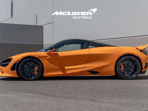 New 2026 McLaren 750S image 4