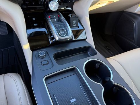 Certified 2025 Acura MDX SH-AWD image 28