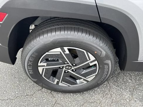 New 2026 Hyundai Tucson Blue SE AWD/4WD image 17