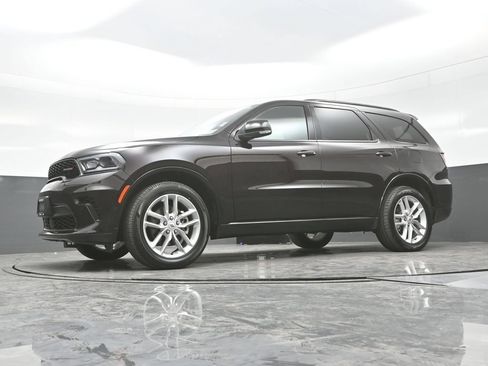 Used 2025 Dodge Durango GT AWD/4WD image 23