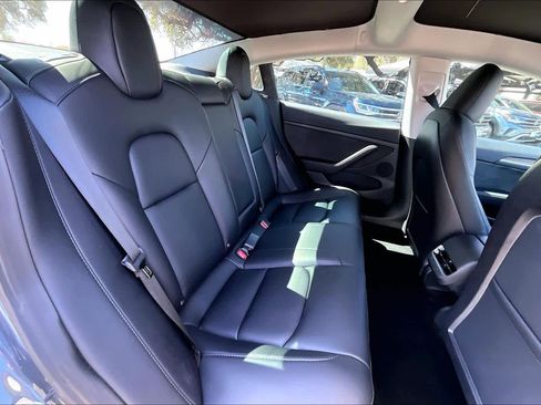 Used 2023 Tesla Model 3 Performance image 19