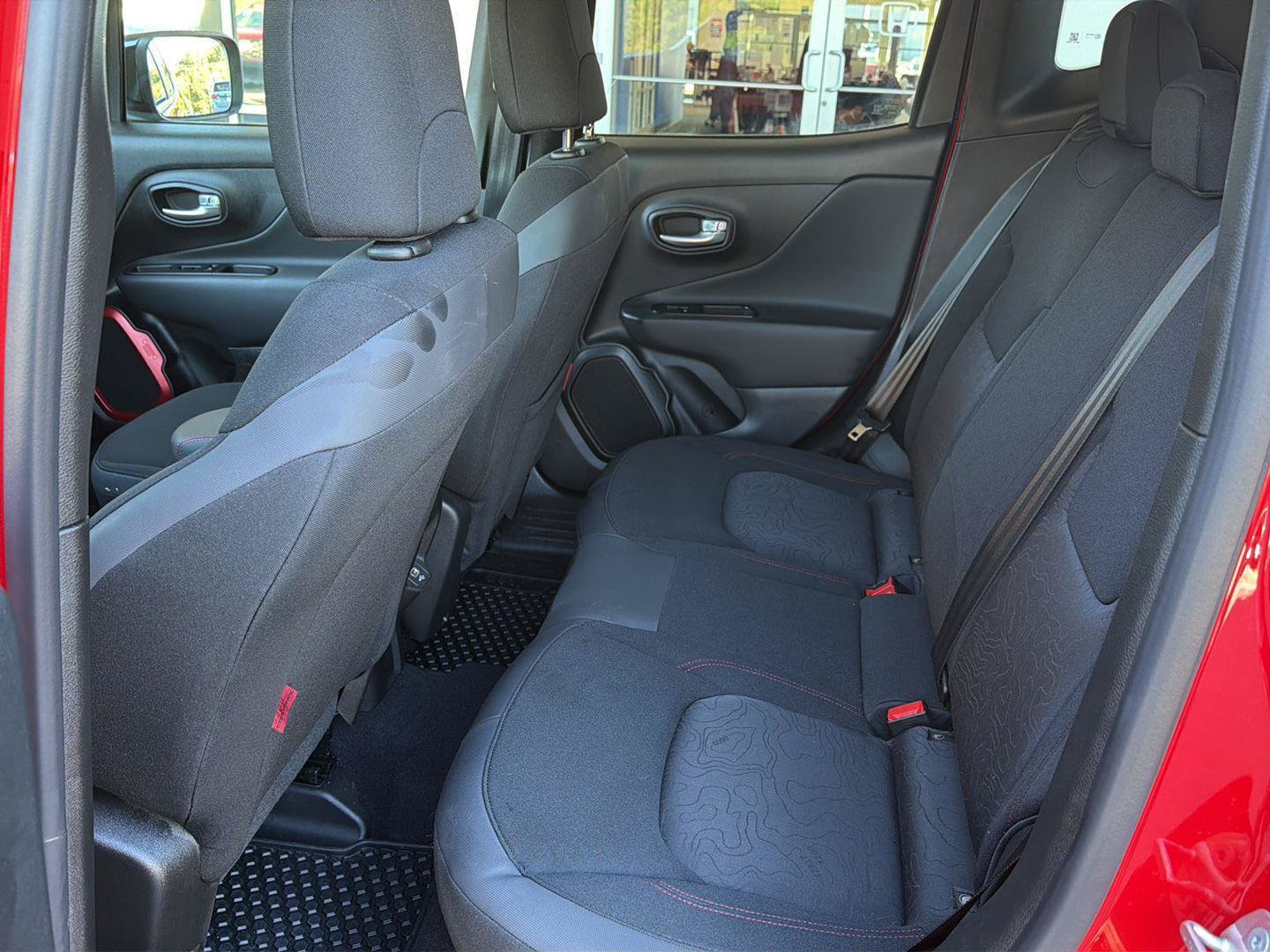 Used 2023 Jeep Renegade Trailhawk AWD/4WD image 11