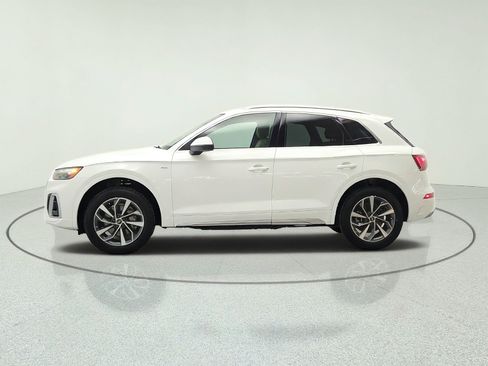 Used 2023 Audi Q5 2.0T Premium w/ Convenience Package AWD/4WD image 8