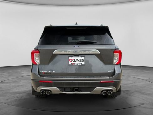 Used 2020 Ford Explorer Platinum w/ Premium Technology Package AWD/4WD image 8