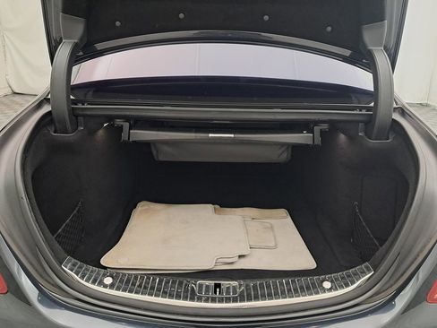 Used 2015 Mercedes-Benz S 550 Sedan Premium image 42
