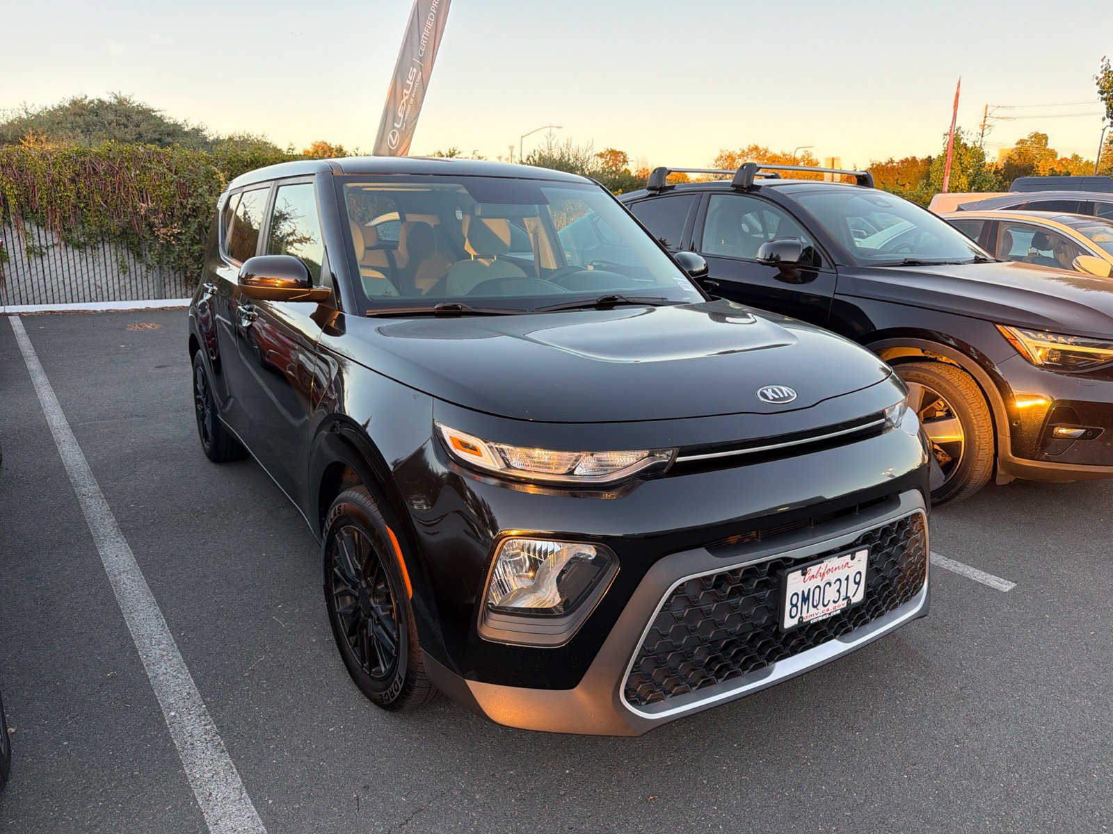 Used 2020 Kia Soul LX FWD image 2