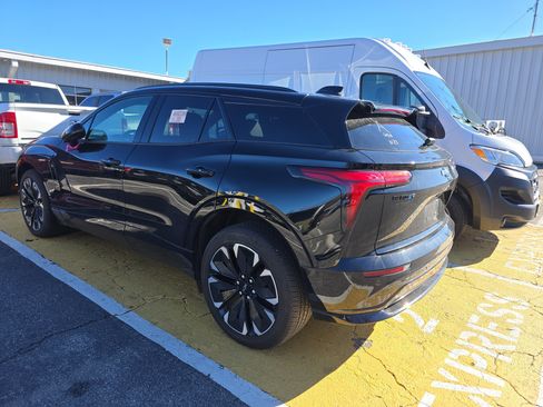 Used 2024 Chevrolet Blazer EV RS image 3