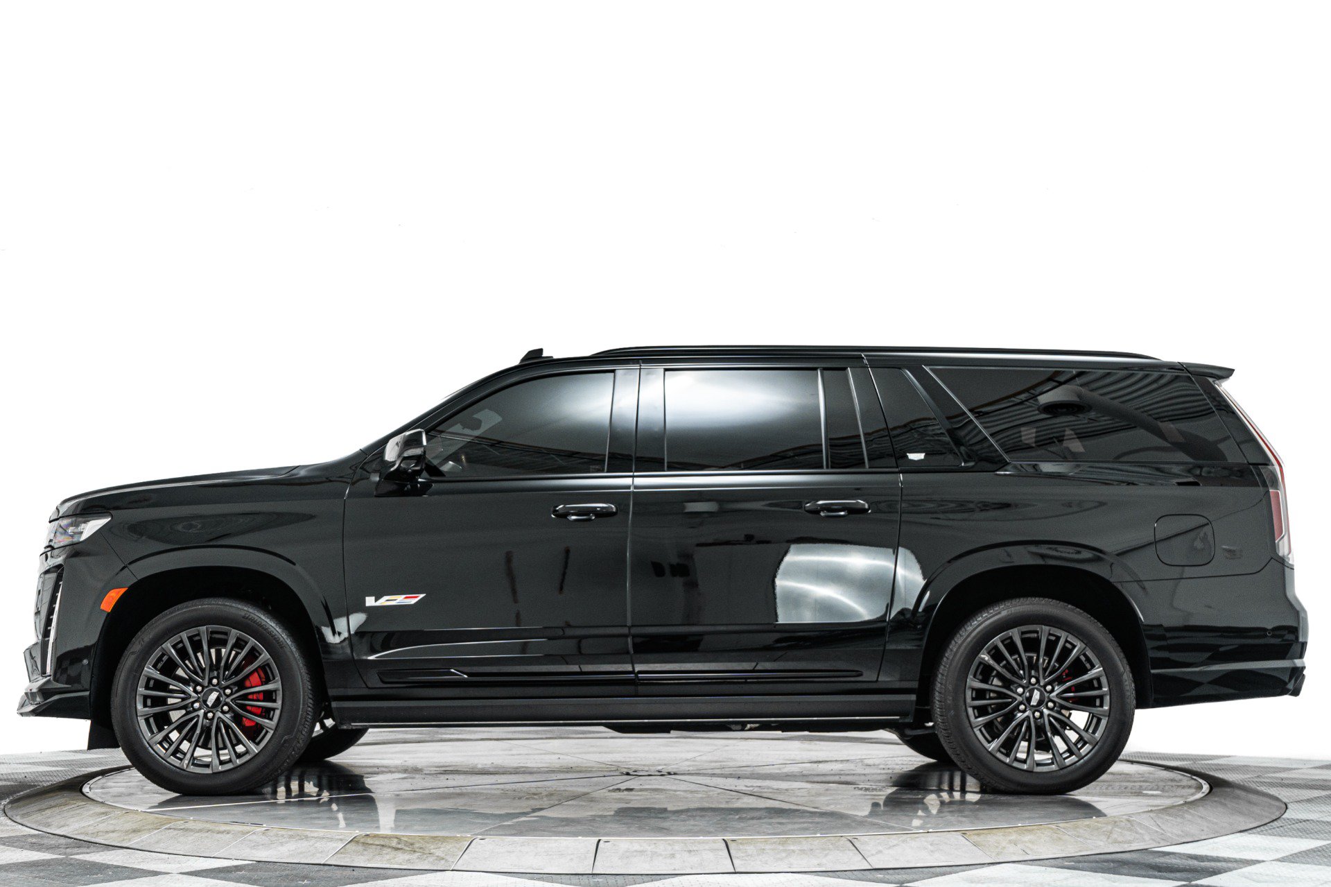 Used 2023 Cadillac Escalade ESV V AWD/4WD image 6