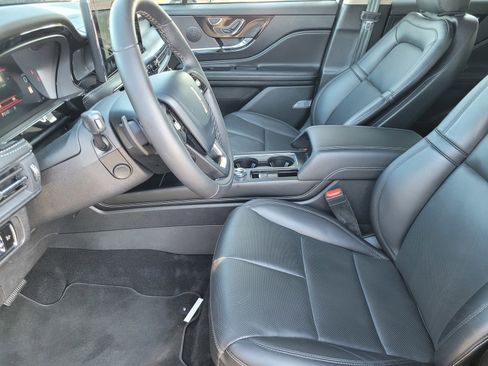 Used 2025 Lincoln Corsair FWD w/ Equipment Group 101A image 21