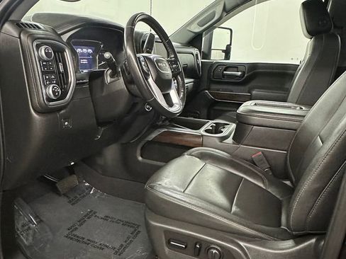 Used 2020 GMC Sierra 2500 SLT w/ SLT Premium Plus Package AWD/4WD image 9