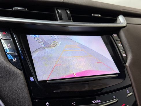Used 2014 Cadillac XTS Luxury w/ Driver Awareness Package FWD image 23