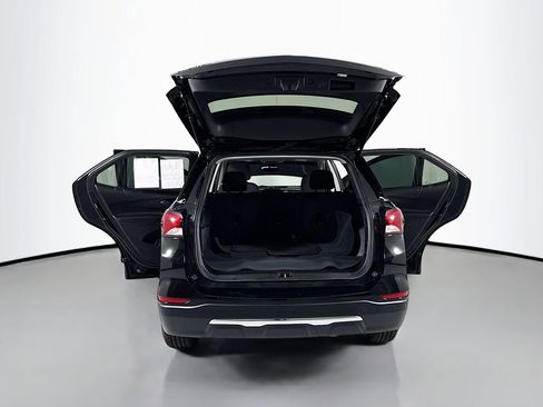 Used 2022 Chevrolet Equinox LT image 24