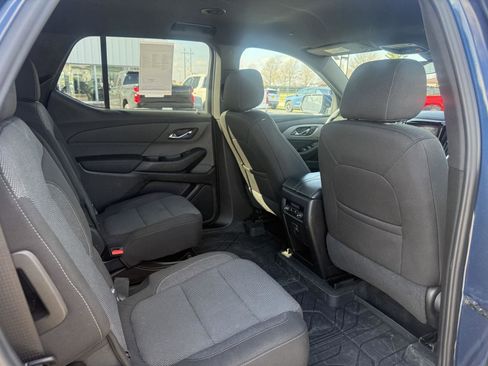Used 2023 Chevrolet Traverse LT w/ LPO, Floor Liner Package image 21