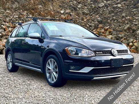 Used 2017 Volkswagen Golf Alltrack S AWD/4WD image 9
