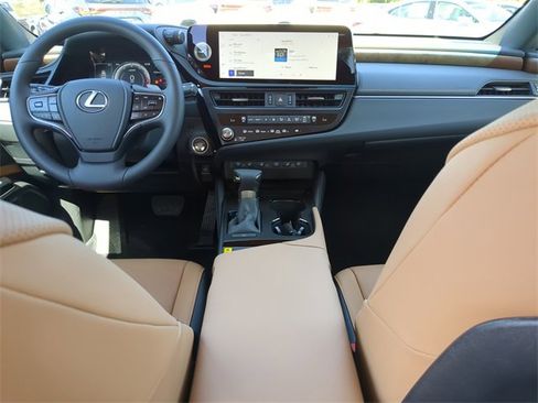 New 2025 Lexus ES 350 w/ Premium Package image 16