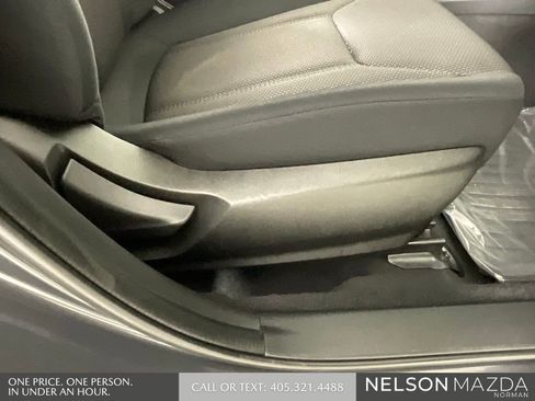 Used 2021 Subaru Crosstrek 2.0i image 29