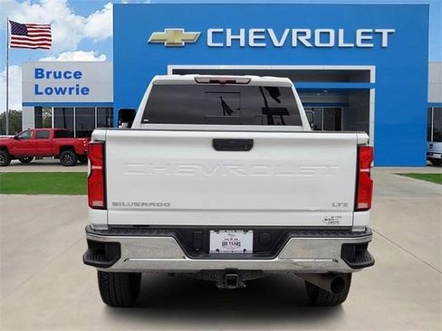 Certified 2025 Chevrolet Silverado 2500 LTZ w/ LTZ Convenience Package image 7