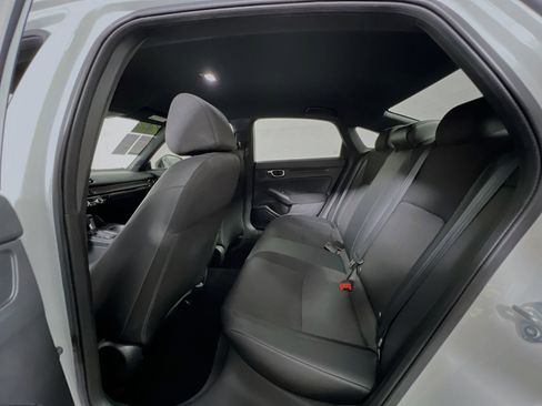 Used 2023 Honda Civic Sport image 29