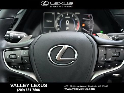 Used 2025 Lexus ES 350 w/ Accessory Package (Z2) FWD image 10