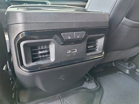 Used 2024 GMC Sierra 2500 AT4 w/ AT4 Premium Plus Package image 26