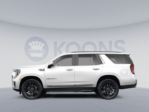 Used 2024 GMC Yukon Denali w/ Denali Reserve Package AWD/4WD image 2