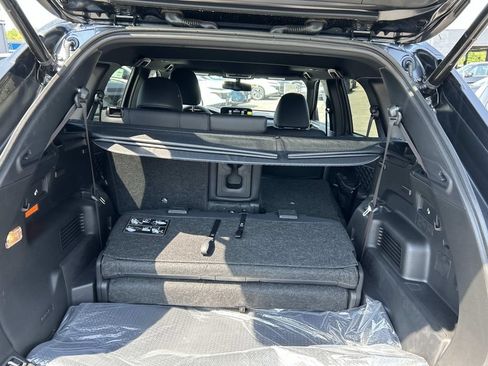 New 2026 Nissan Rogue Platinum AWD/4WD image 4