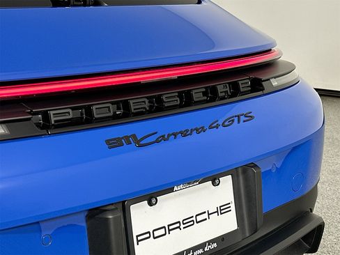 Certified 2025 Porsche 911 Carrera 4 GTS image 17