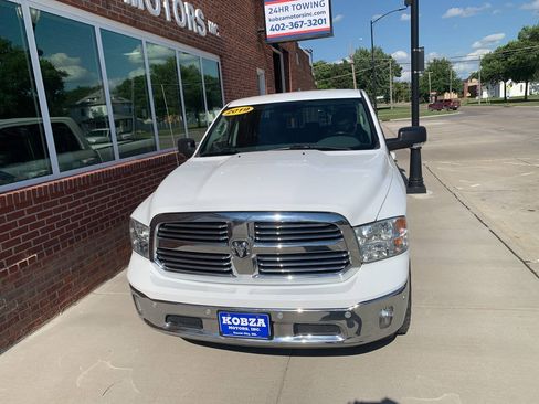 Used 2019 RAM 1500 Big Horn AWD/4WD image 5