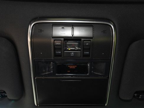 Used 2024 Lexus LX 600 4WD w/ Luxury Package image 33