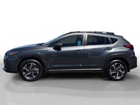 Used 2024 Subaru Crosstrek 2.0i Premium AWD/4WD image 2