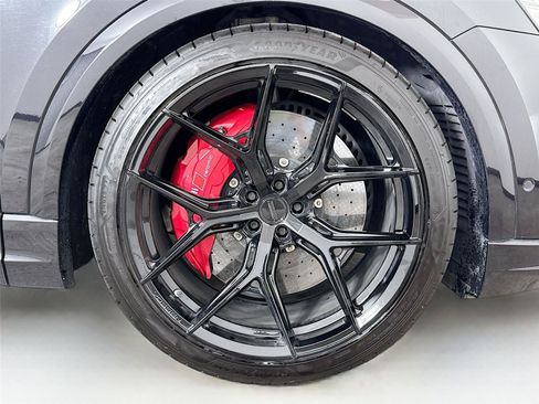 Used 2021 Audi RS Q8 w/ Carbon Optic Package AWD/4WD image 40