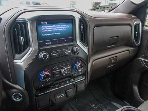 Used 2020 Chevrolet Silverado 1500 LT w/ All-Star Edition image 17